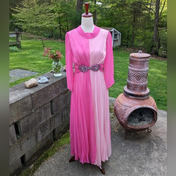 Fashioned by Engelman's Dresses & Skirts - Vintage | Rare | 60s | Cotton Candy Dress | Size 6